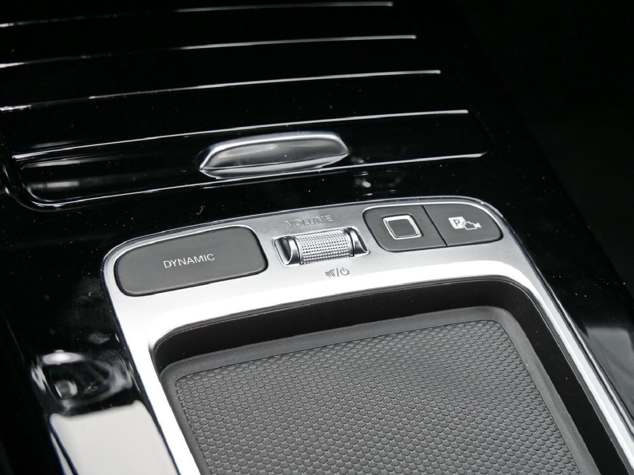 Mercedes-Benz CLA 250 e SB AMG Night Burmester Kamera AHK EasyP