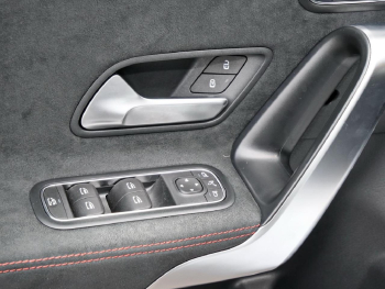 Mercedes-Benz CLA 250 e SB AMG Night Burmester Kamera AHK EasyP