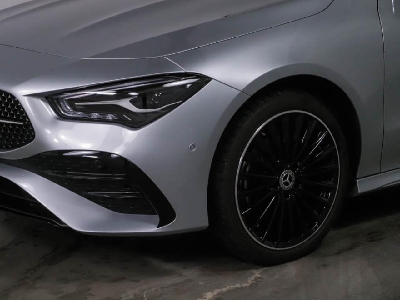 Mercedes-Benz CLA 250 e SB AMG Night Burmester Kamera AHK EasyP