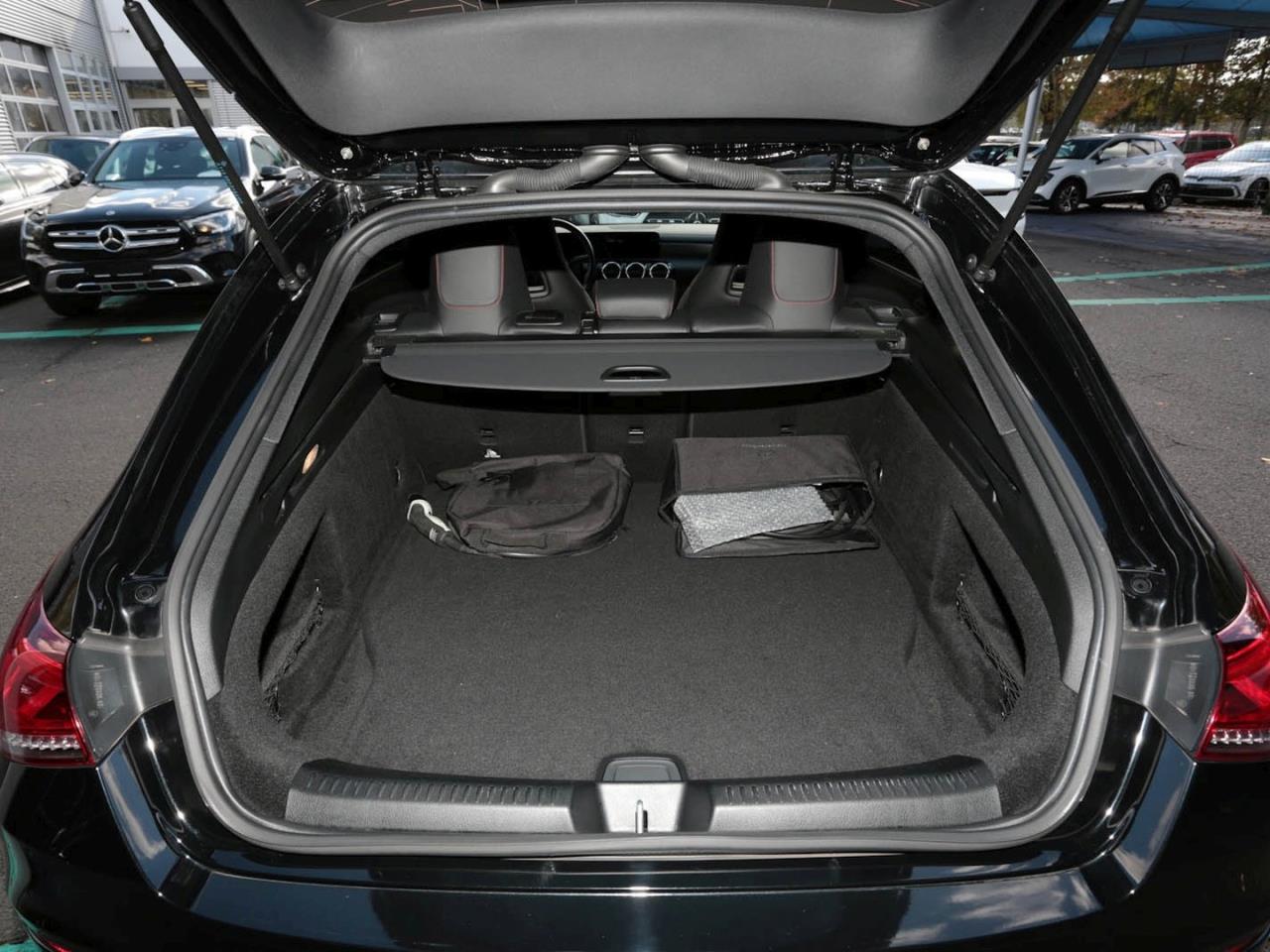 Mercedes-Benz CLA 250 e SB AMG Night Navi AHK Memory Kamera