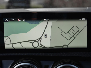 Mercedes-Benz CLA 250 e SB AMG Panorama HeadUp 360° Memory