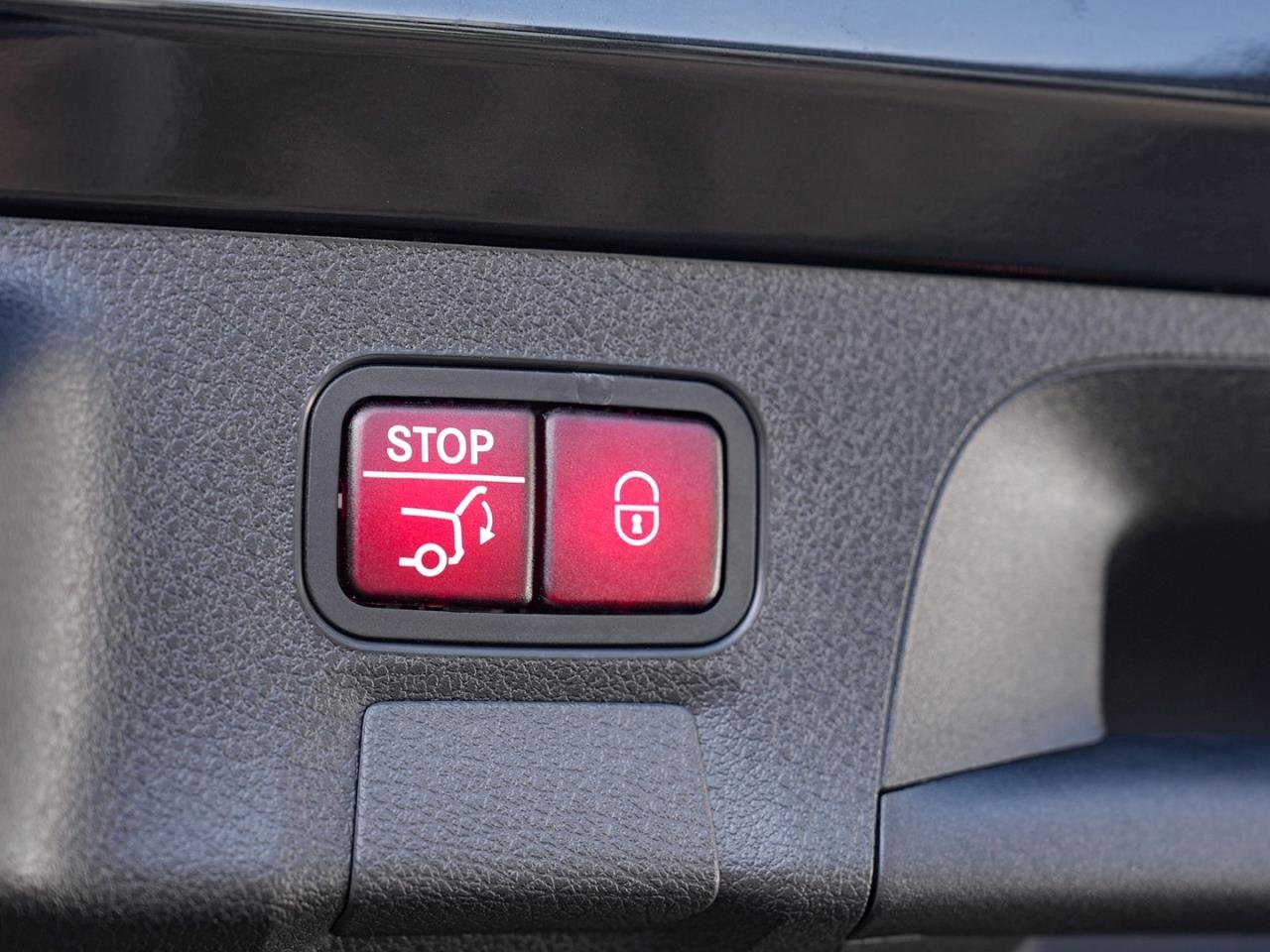 Mercedes-Benz CLA 250 e SB AMG Panorama HeadUp 360° Memory