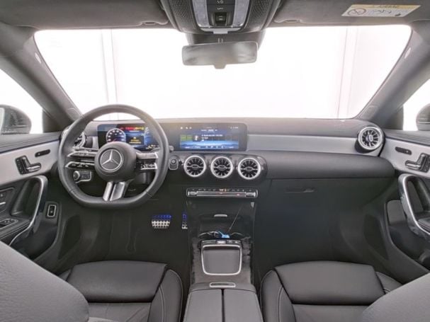 Mercedes-Benz CLA 250 e SB AMG Panorama HeadUp 360° Memory