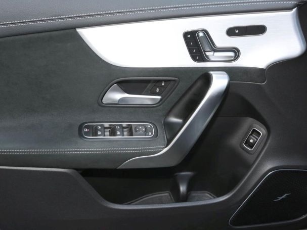 Mercedes-Benz CLA 250 e SB AMG Night Edition2020 MBUX Navi Mercedes-Benz CLA 250 e SB AMG Night Edition2020 MBUX Navi