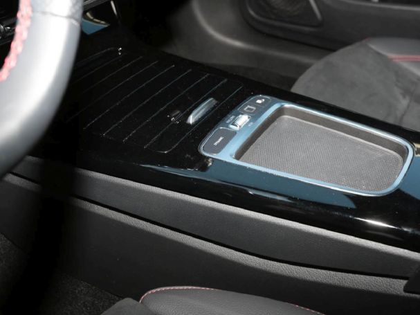 Mercedes-Benz CLA 250 e SB AMG MBUX Navi-Prem. LED Kamera Mercedes-Benz CLA 250 e SB AMG MBUX Navi-Prem. LED Kamera