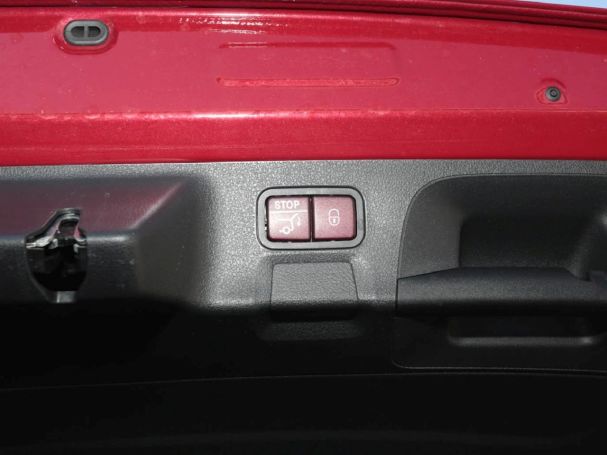 Mercedes-Benz CLA 250 e SB AMG MBUX Navi-Prem. LED Kamera Mercedes-Benz CLA 250 e SB AMG MBUX Navi-Prem. LED Kamera