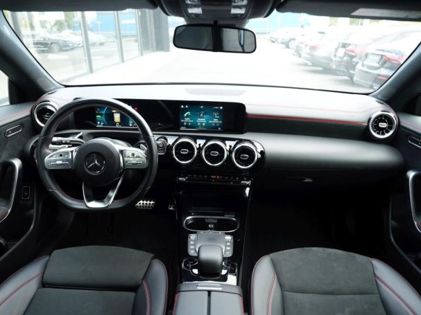 Mercedes-Benz CLA 250 e SB AMG Night Kamera Public Charging Mercedes-Benz CLA 250 e SB AMG Night Kamera Public Charging