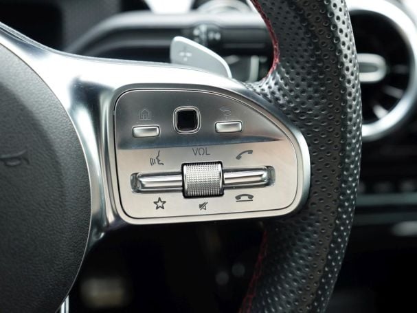 Mercedes-Benz CLA 250 e SB AMG Night Kamera Public Charging Mercedes-Benz CLA 250 e SB AMG Night Kamera Public Charging