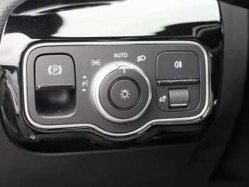 Mercedes-Benz CLA 250 e SB AMG Night MBUX Navi+ Parktronic SHZ