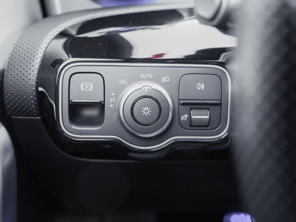 Mercedes-Benz CLA 250 e SB AMG Mbux Navigation Kamera Head-Up