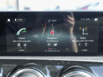 Mercedes-Benz CLA 250 e SB AMG Night Navi Panorama Kamera AHK