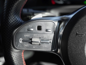 Mercedes-Benz CLA 250 e SB AMG Night Navi Panorama Kamera AHK