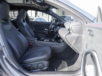 Mercedes-Benz CLA 250 e SB AMG Night Navi Panorama Kamera AHK