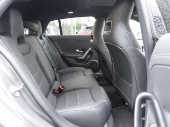 Mercedes-Benz CLA 250 e SB AMG Night Navi Panorama Kamera