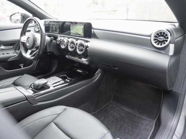 Mercedes-Benz CLA 250 e SB AMG Night Navi Panorama Kamera