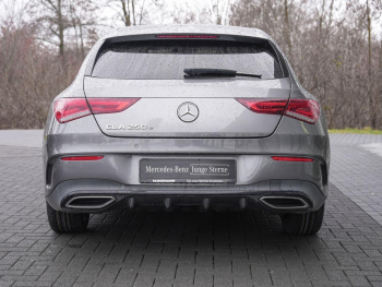 Mercedes-Benz CLA 250 e SB AMG Night Navi Panorama Kamera