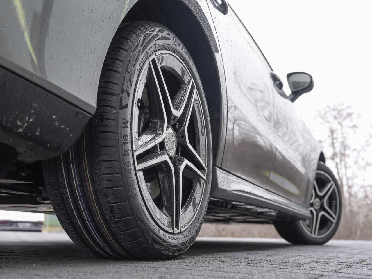 Mercedes-Benz CLA 250 e SB AMG Night Navi Panorama Kamera