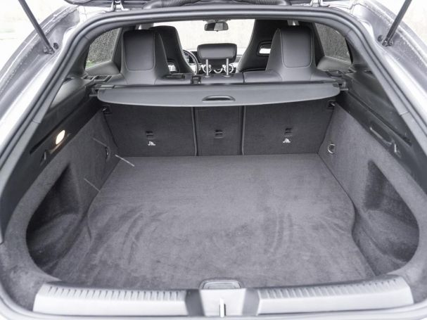 Mercedes-Benz CLA 250 e SB AMG Night Navi Panorama Kamera