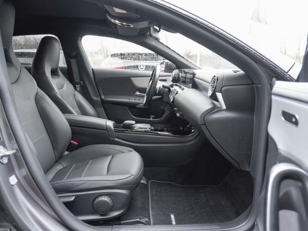 Mercedes-Benz CLA 250 e SB AMG Night Navi Panorama Kamera