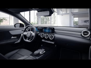 Mercedes-Benz CLA 250 e SB AMG Night Edition2020 Kamera