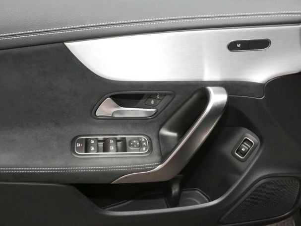 Mercedes-Benz CLA 250 e SB AMG Night Edition2020 EasyPack Mercedes-Benz CLA 250 e SB AMG Night Edition2020 EasyPack