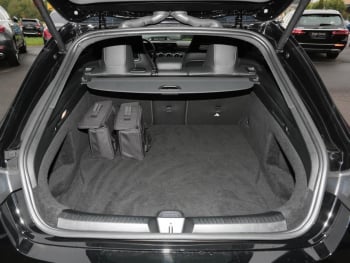 Mercedes-Benz CLA 250 e SB AMG Night Edition2020 EasyPack