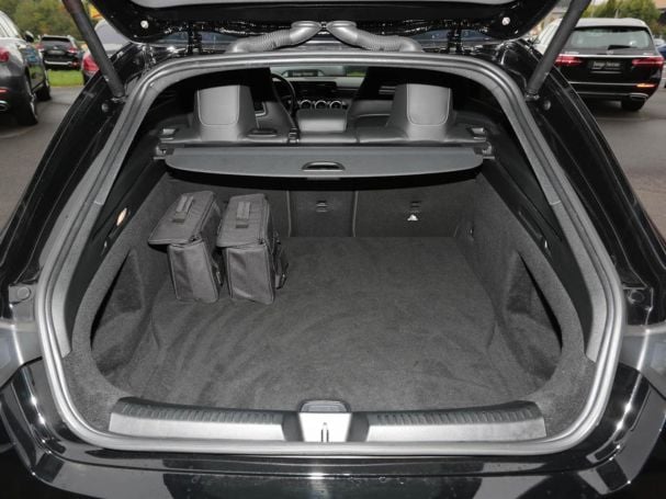 Mercedes-Benz CLA 250 e SB AMG Night Edition2020 EasyPack Mercedes-Benz CLA 250 e SB AMG Night Edition2020 EasyPack