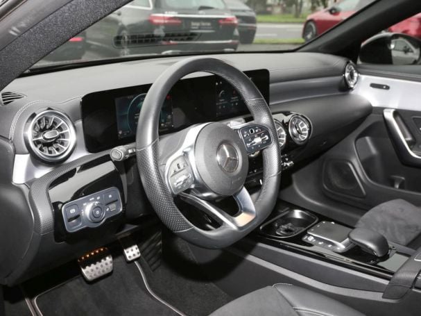 Mercedes-Benz CLA 250 e SB AMG Night Edition2020 EasyPack Mercedes-Benz CLA 250 e SB AMG Night Edition2020 EasyPack