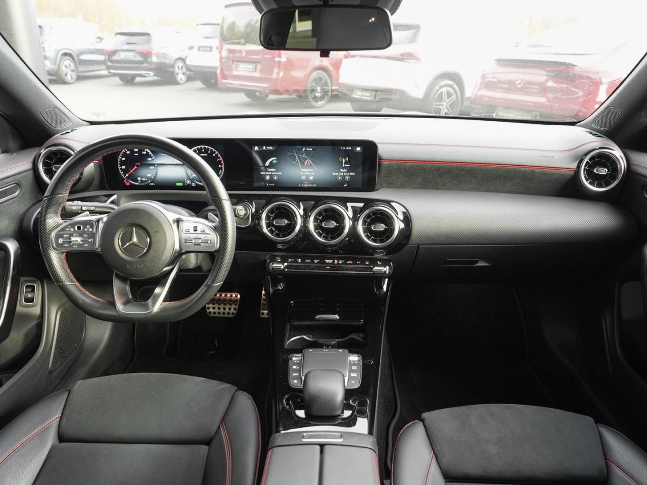 Mercedes-Benz CLA 250 e SB AMG Night MBUXNavi+ Kamera EasyPack