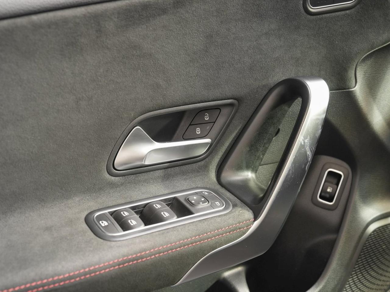 Mercedes-Benz CLA 250 e SB AMG Night MBUXNavi+ Kamera EasyPack