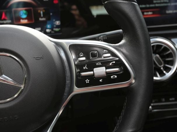 Mercedes-Benz CLA 250 e SB Progressive Panorama Kamera