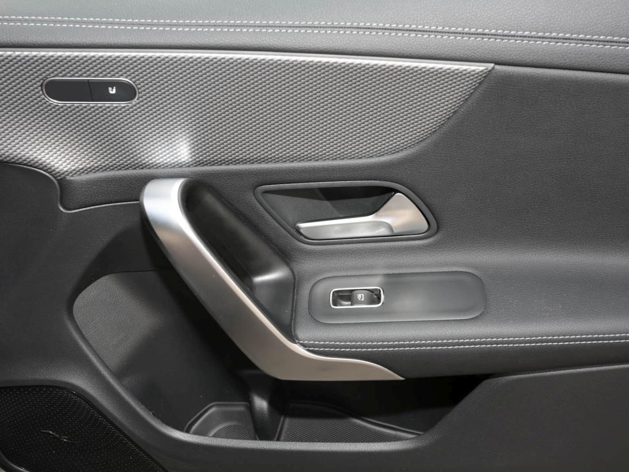 Mercedes-Benz CLA 250 e SB Progressive Panorama Kamera