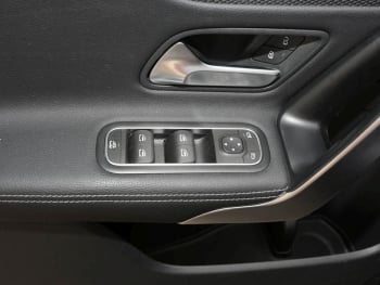 Mercedes-Benz CLA 250 e SB Progressive Panorama Kamera