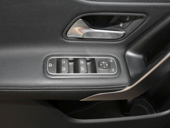 Mercedes-Benz CLA 250 e SB Progressive Panorama Kamera