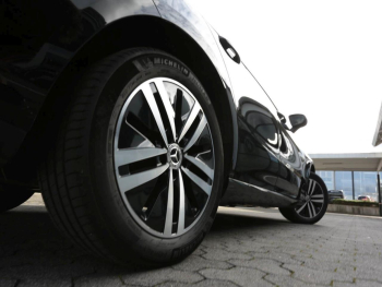 Mercedes-Benz CLA 250 e SB Progressive Panorama Kamera