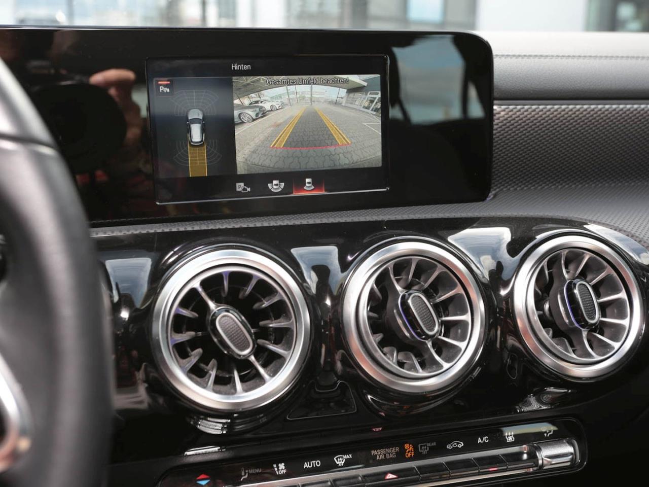 Mercedes-Benz CLA 250 e SB Progressive Panorama Kamera