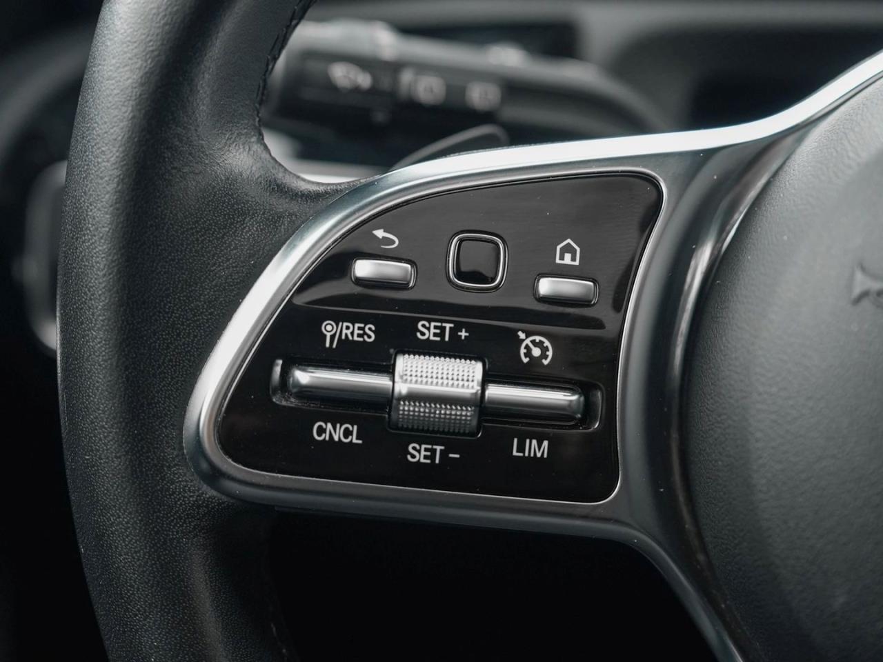 Mercedes-Benz CLA 250 e SB Progressive Panorama Kamera Sitzhzg