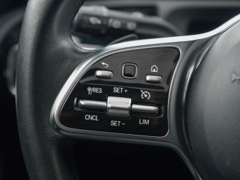 Mercedes-Benz CLA 250 e SB Progressive Panorama Kamera Sitzhzg