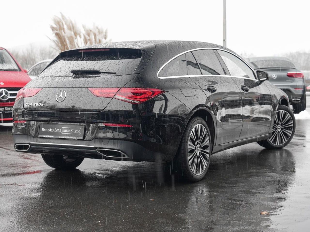 Mercedes-Benz CLA 250 e SB Progressive Panorama Kamera Sitzhzg