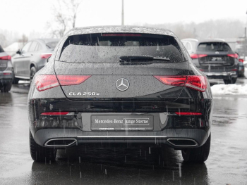 Mercedes-Benz CLA 250 e SB Progressive Panorama Kamera Sitzhzg