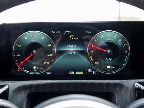 Mercedes-Benz CLA 250 e SB AMG Distronic Panorama Kamera AHK