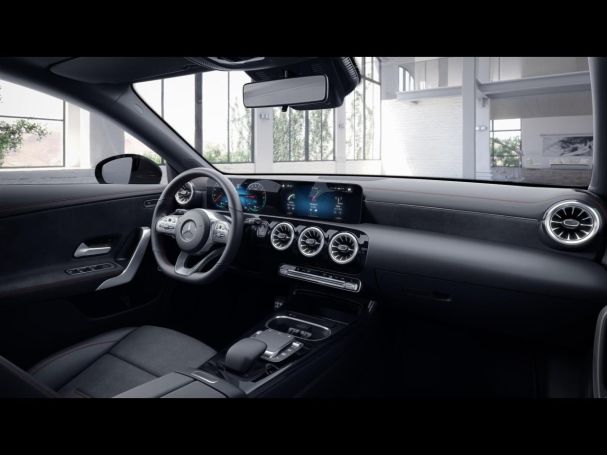 Mercedes-Benz CLA 250 e SB AMG Distronic Panorama Kamera AHK