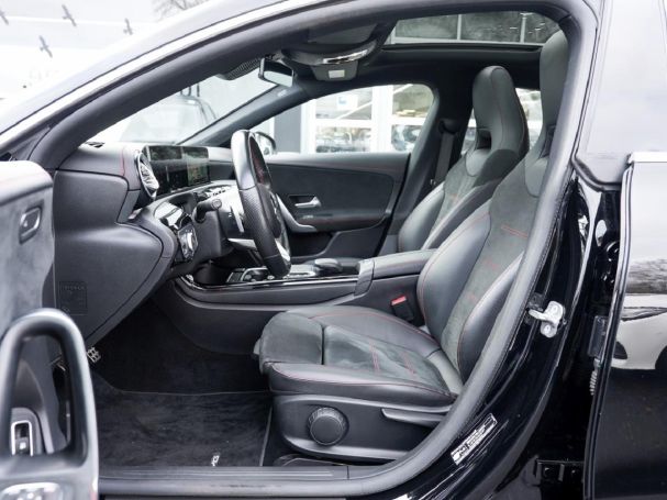 Mercedes-Benz CLA 250 e SB AMG Distronic Panorama Kamera AHK