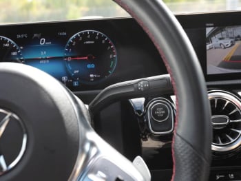 Mercedes-Benz CLA 250 e SB AMG Night Distronic Panorama Kamera