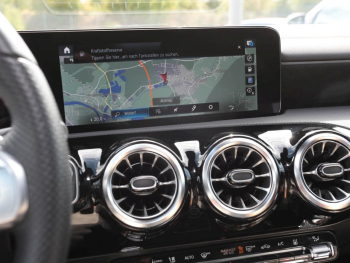 Mercedes-Benz CLA 250 e SB AMG Night Distronic Panorama Kamera