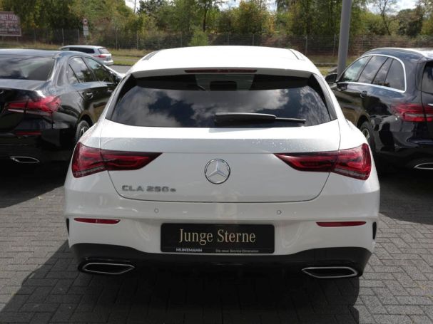 Mercedes-Benz CLA 250 e SB AMG Night Distronic Panorama Kamera Mercedes-Benz CLA 250 e SB AMG Night Distronic Panorama Kamera