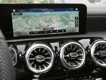 Mercedes-Benz CLA 250 e SB AMG Night MBUX Panorama AHK Kamera