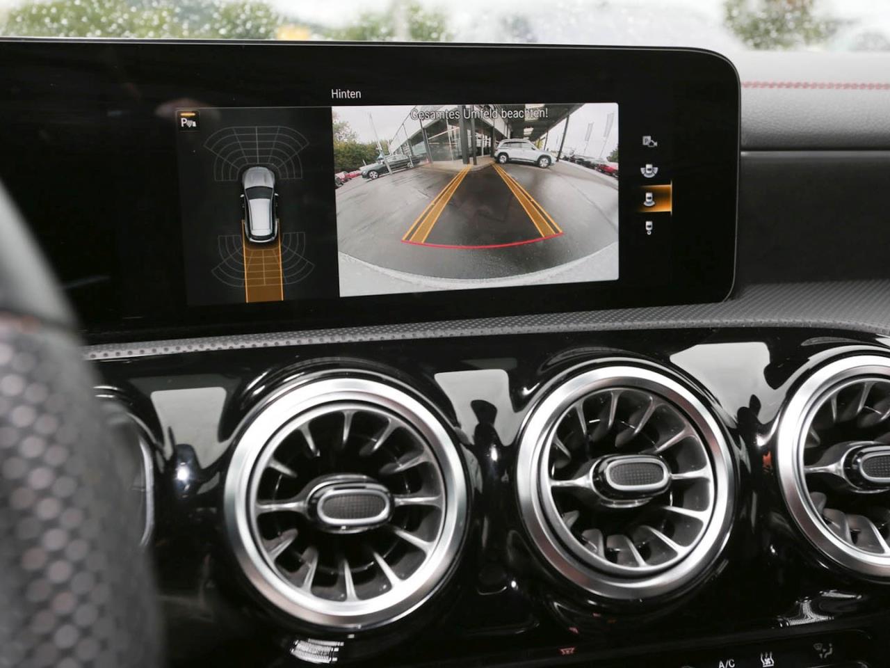 Mercedes-Benz CLA 250 e SB AMG Night MBUX Panorama AHK Kamera