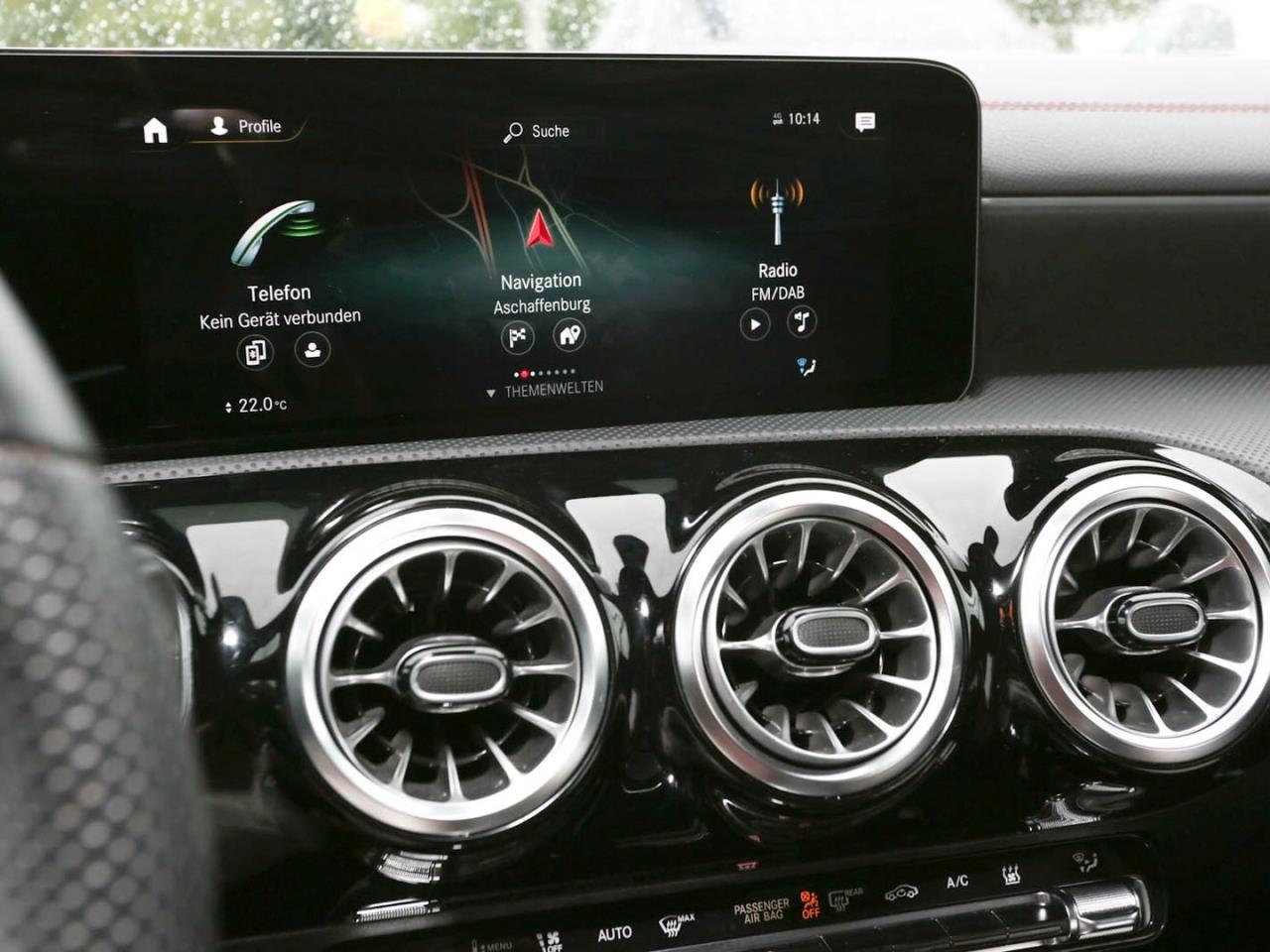 Mercedes-Benz CLA 250 e SB AMG Night MBUX Panorama AHK Kamera