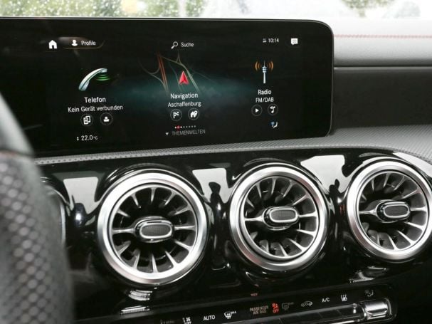 Mercedes-Benz CLA 250 e SB AMG Night MBUX Panorama AHK Kamera